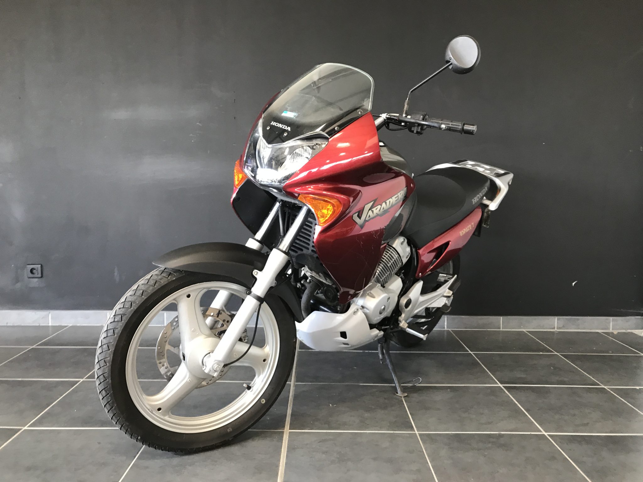 HONDA 125 VARADERO Adventure BMW