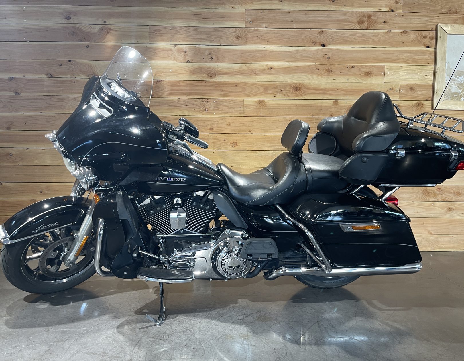 Harley David Electra Glide Ultra Limited 1690 Stage 1 Adventure BMW