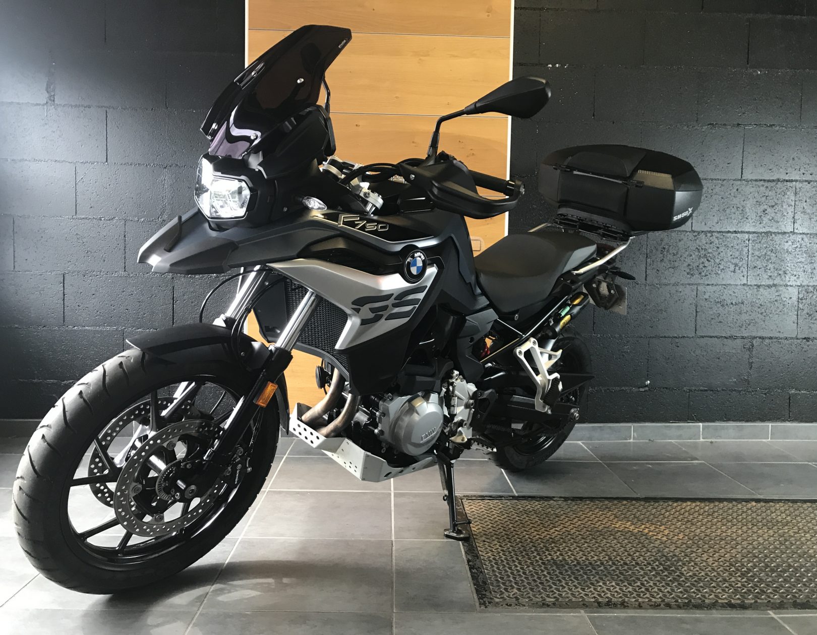 bmw f750gs adventure