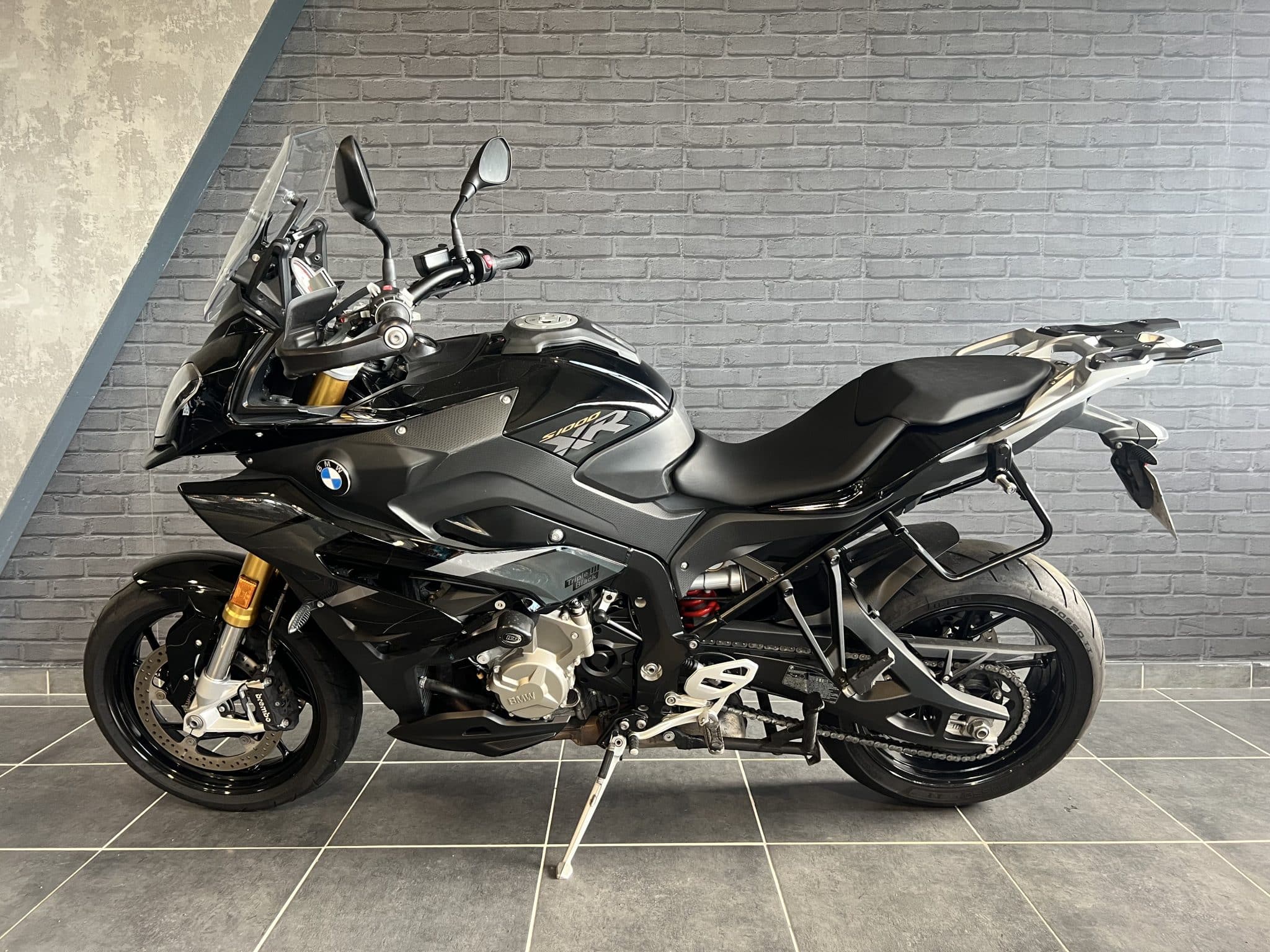 S 1000 XR TRIPLE BLACK - Adventure BMW