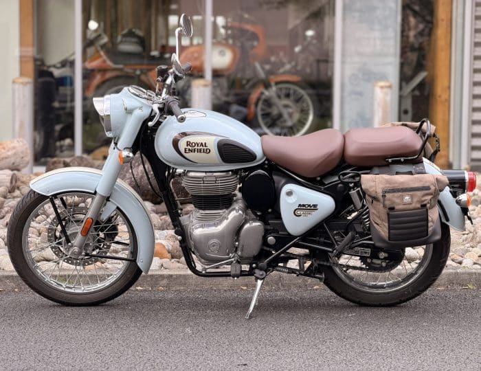 Moto de profil Royal Enfield Classic 350